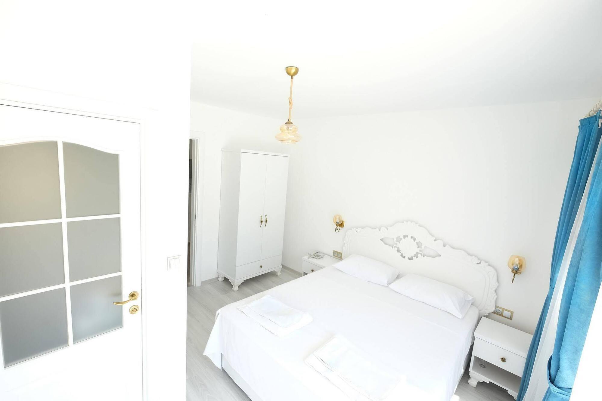 Bugra Alacati (Adults Only) Eksteriør bilde