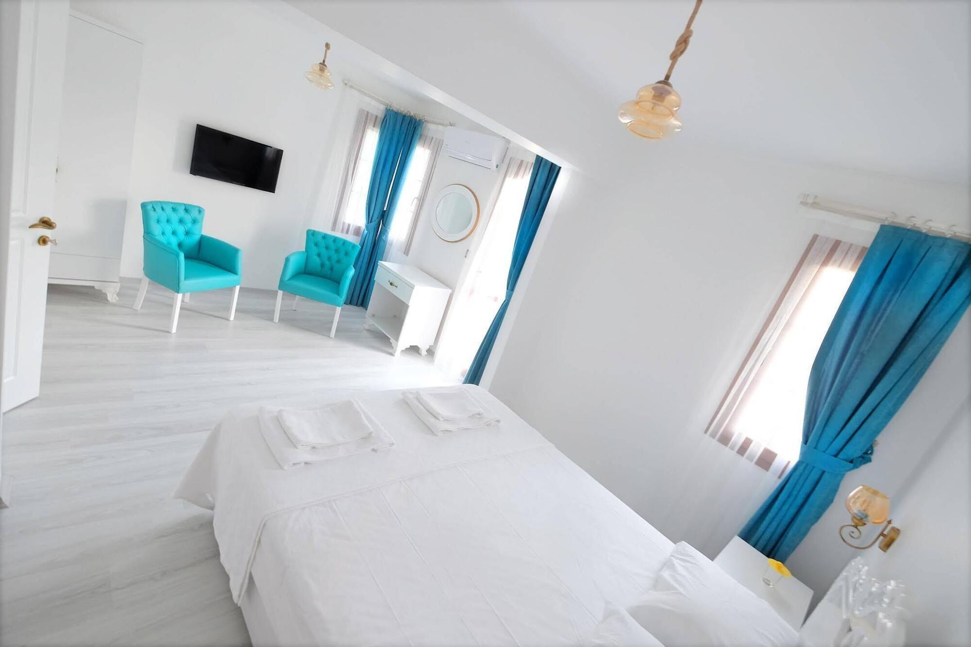 Bugra Alacati (Adults Only) Eksteriør bilde