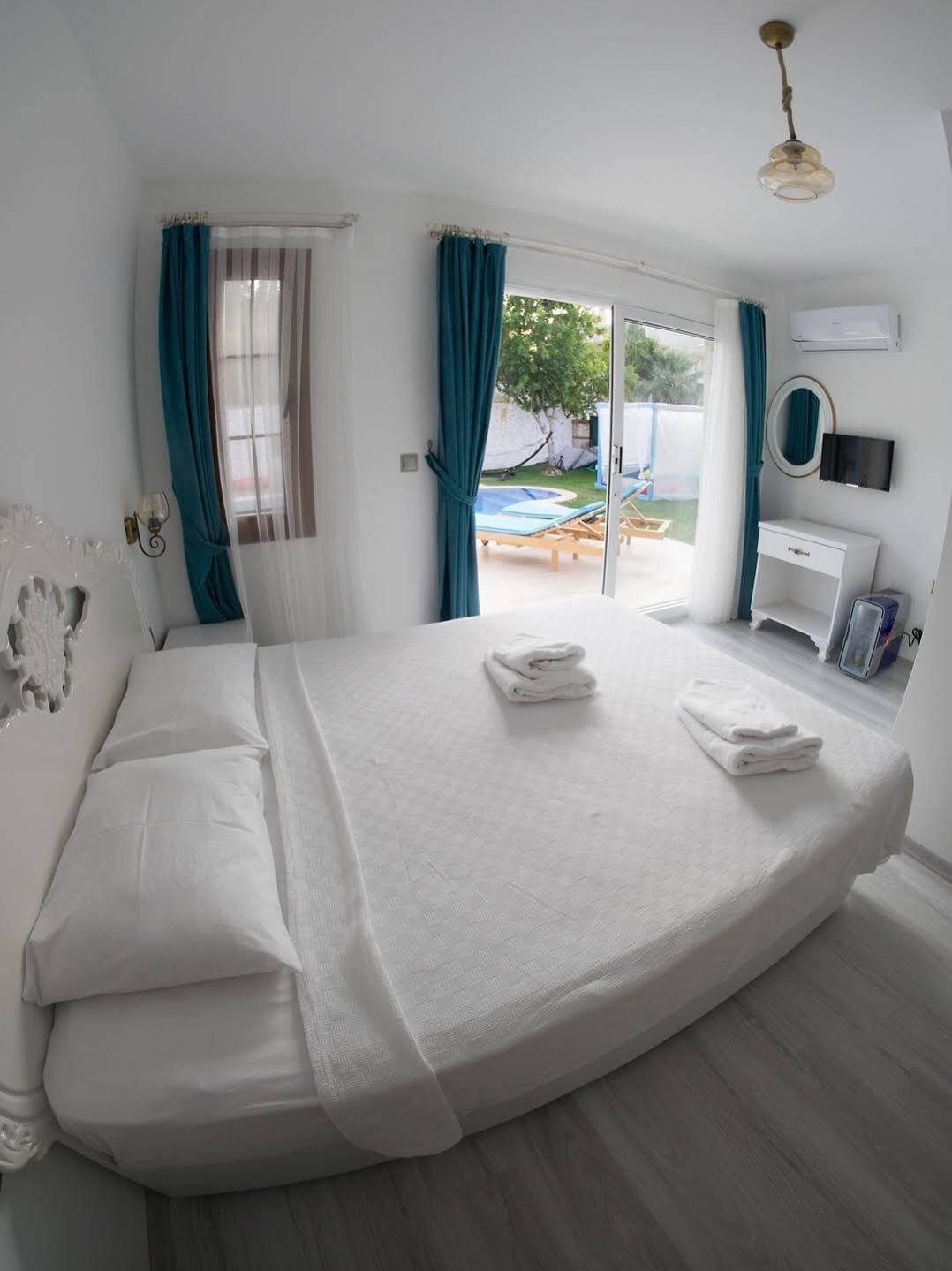 Bugra Alacati (Adults Only) Eksteriør bilde