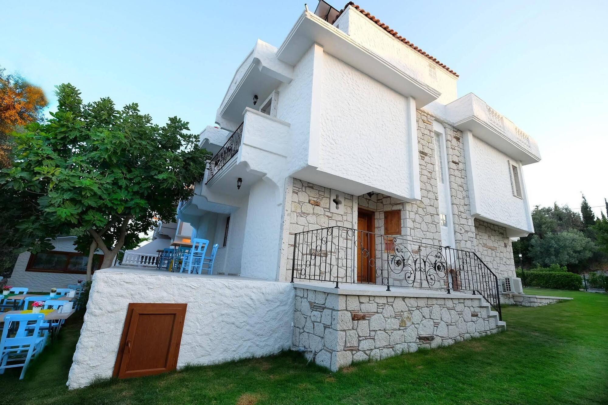 Bugra Alacati (Adults Only) Eksteriør bilde
