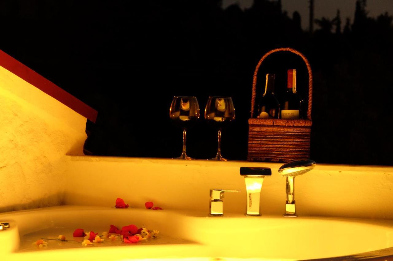Bugra Alacati (Adults Only) Eksteriør bilde